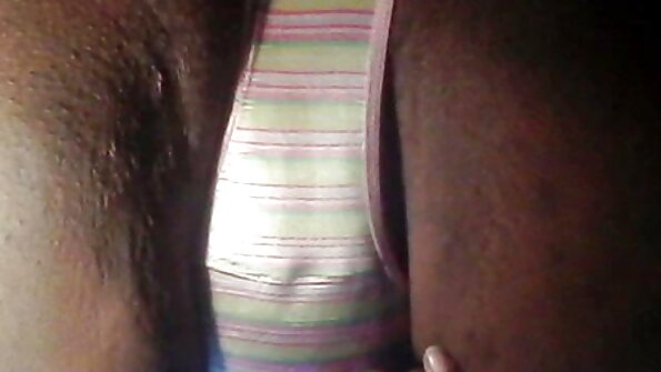 Semua lubang slutty Jodi Taylor mengisi samseng yang hebat